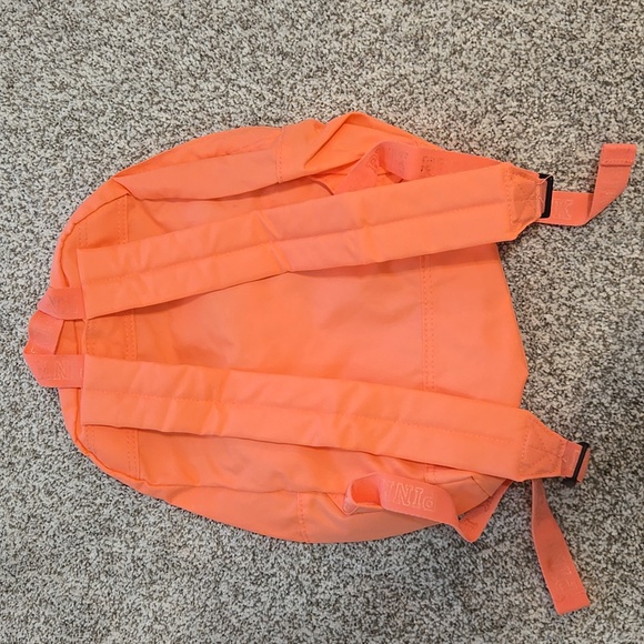 Pink backpack - Picture 2 of 4